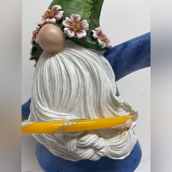 Light Up Hoola Hoop Garden Gnome 🏡🌻🌺🧚‍♀️ - Picture 6 of 9